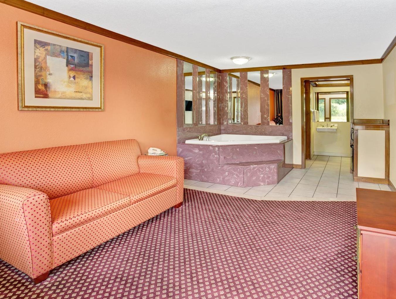 Travelodge By Wyndham Sellersburg Bagian luar foto